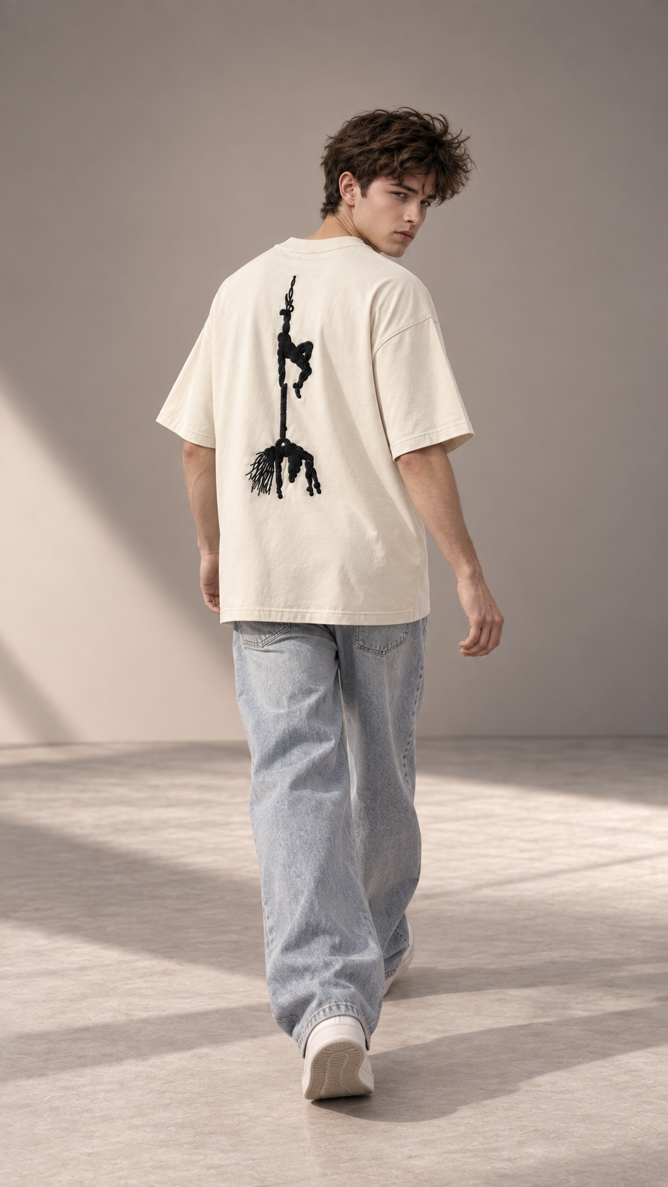 Threaded Spider Embroidery T-Shirt - Ivory