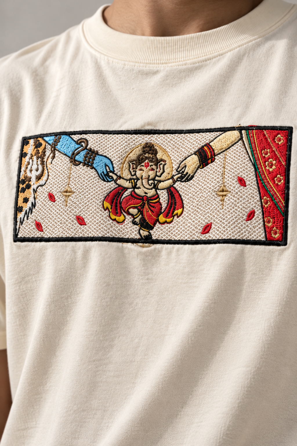 Divine Connection Oversized T-Shirt – Ivory