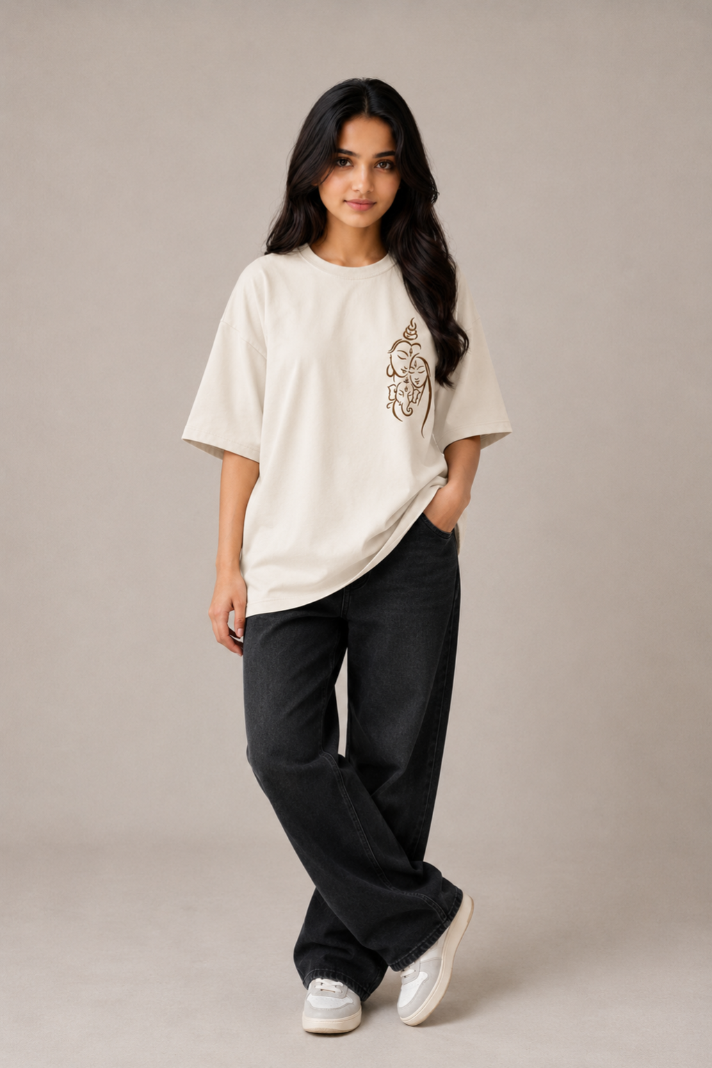 Ganesha Divine Connection Oversized T-Shirt – Ivory